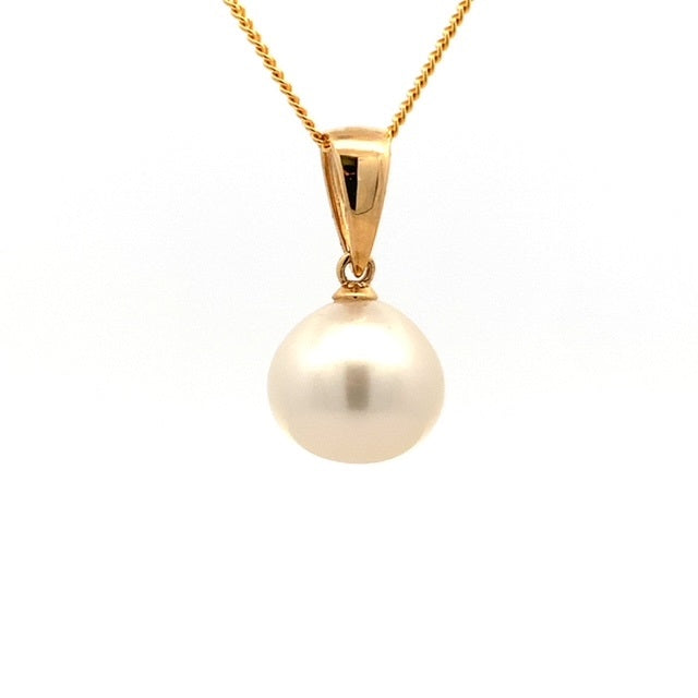 Parrys Jewellers 18ct Yellow Gold 12.5-13mm South Sea Pearl Pendant