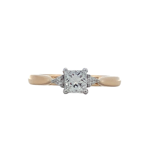 18ct Yellow Gold & Platinum 0.52ct D VVS2 Princess Cut Diamond Ring with Pear Cut Shoulders – GIA Certified