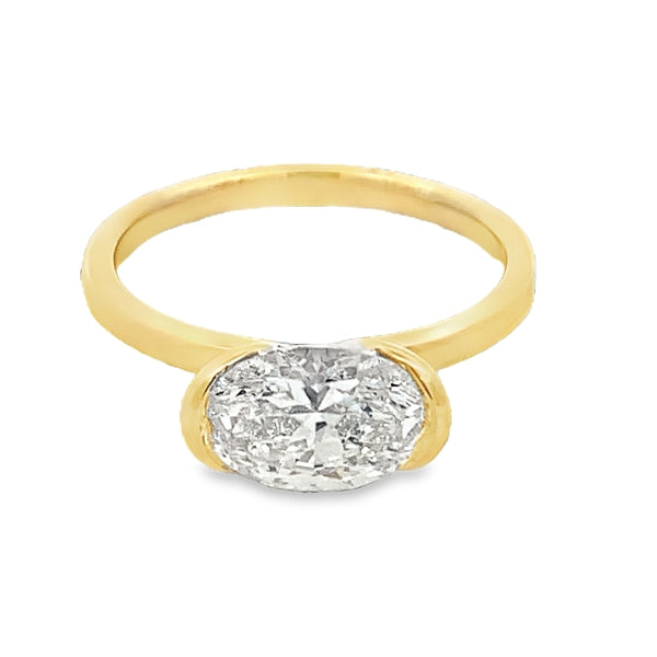 9ct Yellow Gold East-West Half Bezel 1.55ct F VVS2 Lab Grown Diamond Oval Ring – IGI Certified