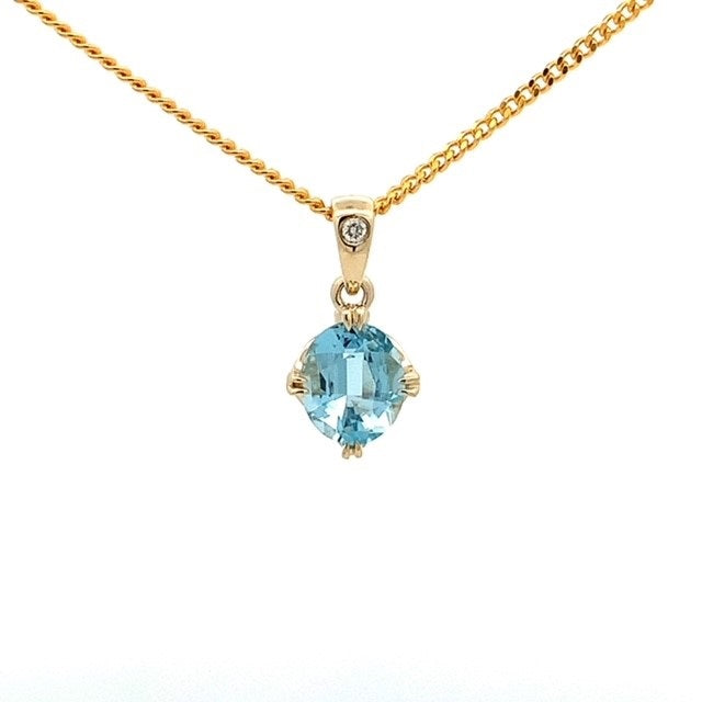 Parrys Jewellers 9ct Yellow Gold Aquamarine and Diamond Pendant