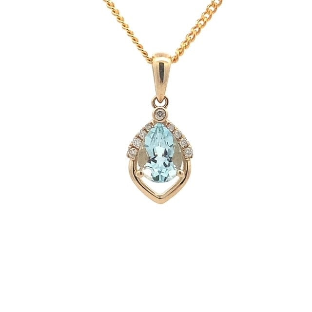 Parrys Jewellers 9ct Yellow Gold Aquamarine & Diamond Set Pendant