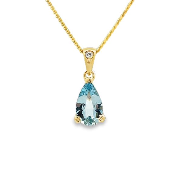 9ct Yellow Gold 0.76ct Aquamarine and Diamond Pendant