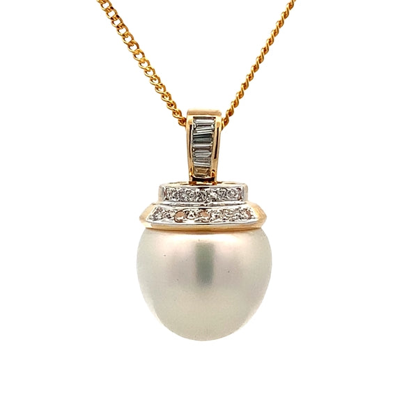 18ct Yellow Gold 13mm South Sea Pearl and Diamond Pendant
